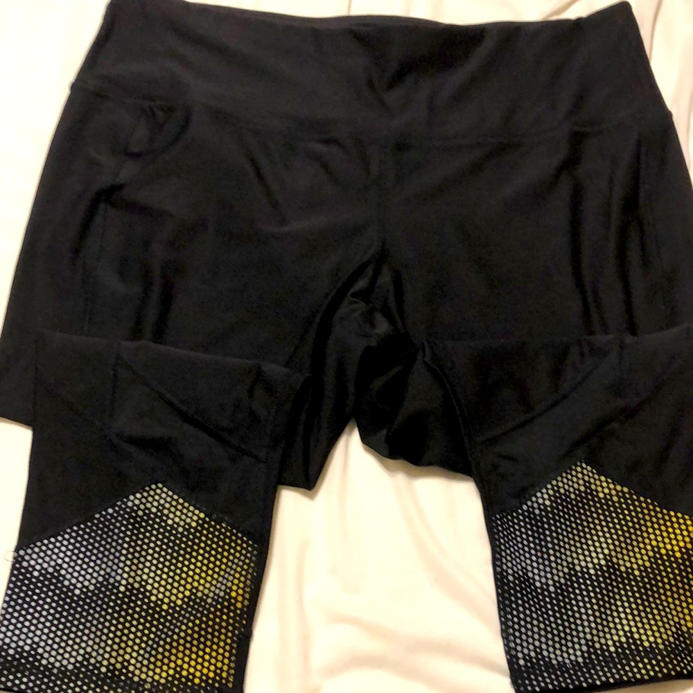 Xersion Capris